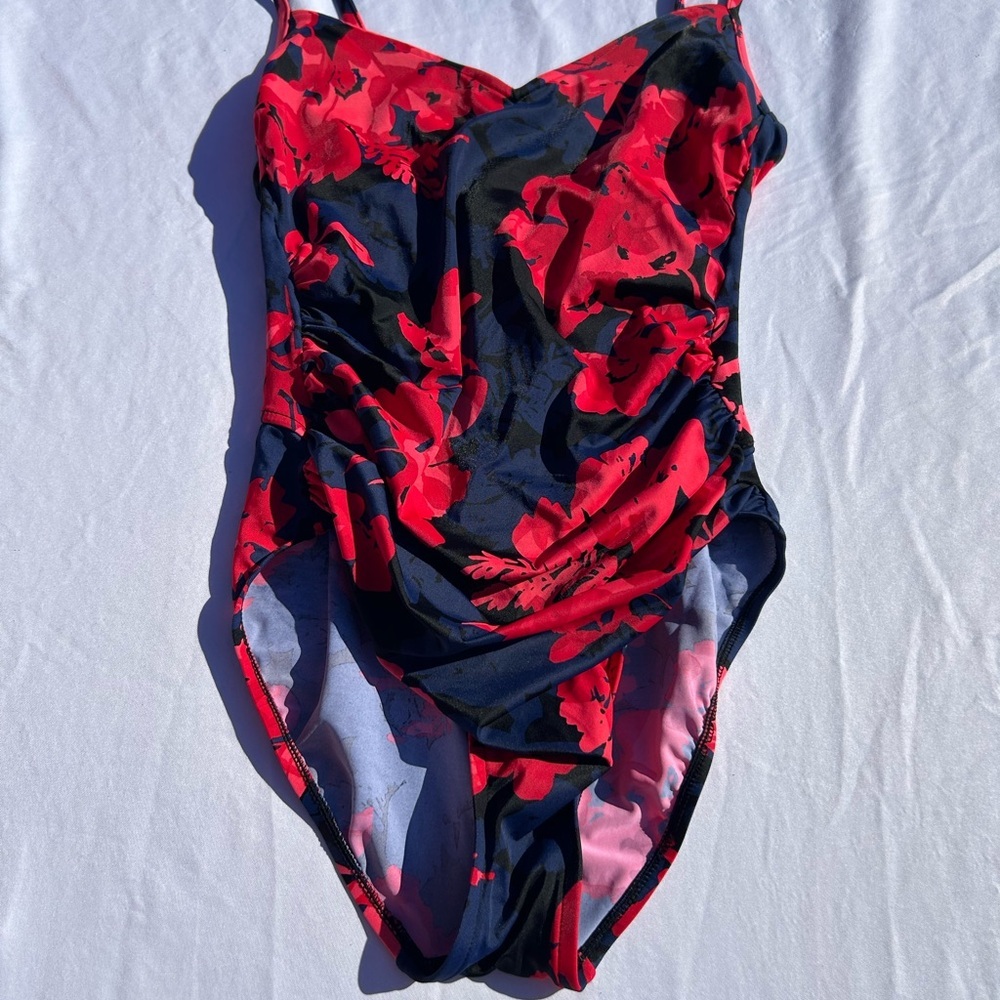 Source Unknown Navy One-Piece Swimsuit with Red Floral Pattern size M - Picture 2 of 6